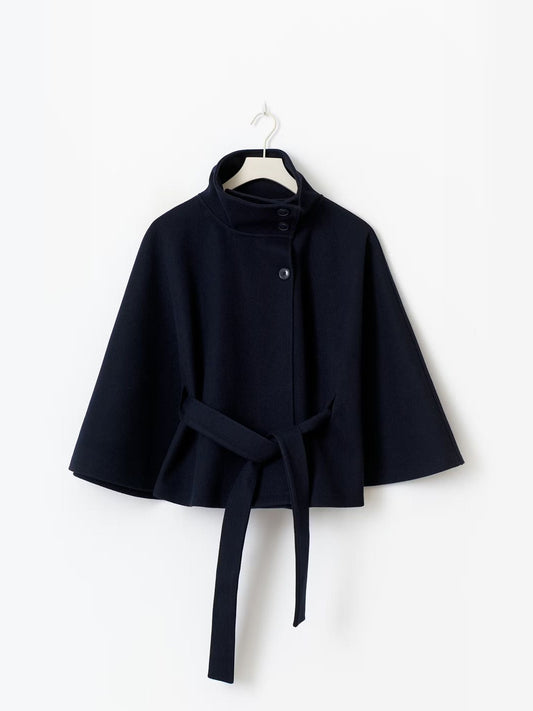LOREZA CAPE | Manteau élégant pour femme avec ceinture & col montant